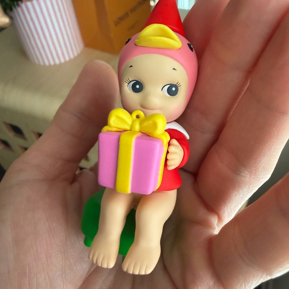 Sonny Angel Santa’s Little Helper Duck